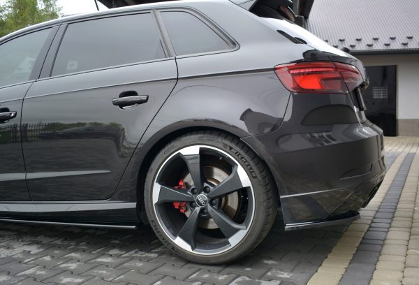 Bakre Flaps Audi RS3 8V FL Sportback