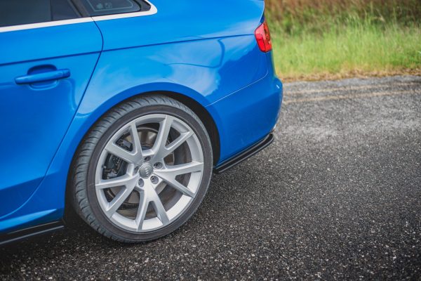 Bakre Flaps Audi S4 / A4 S-Line B8 Sedan
