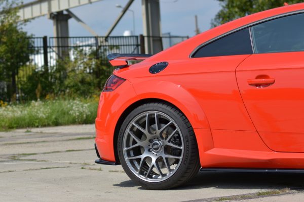 Bakre Flaps Audi TT RS 8S