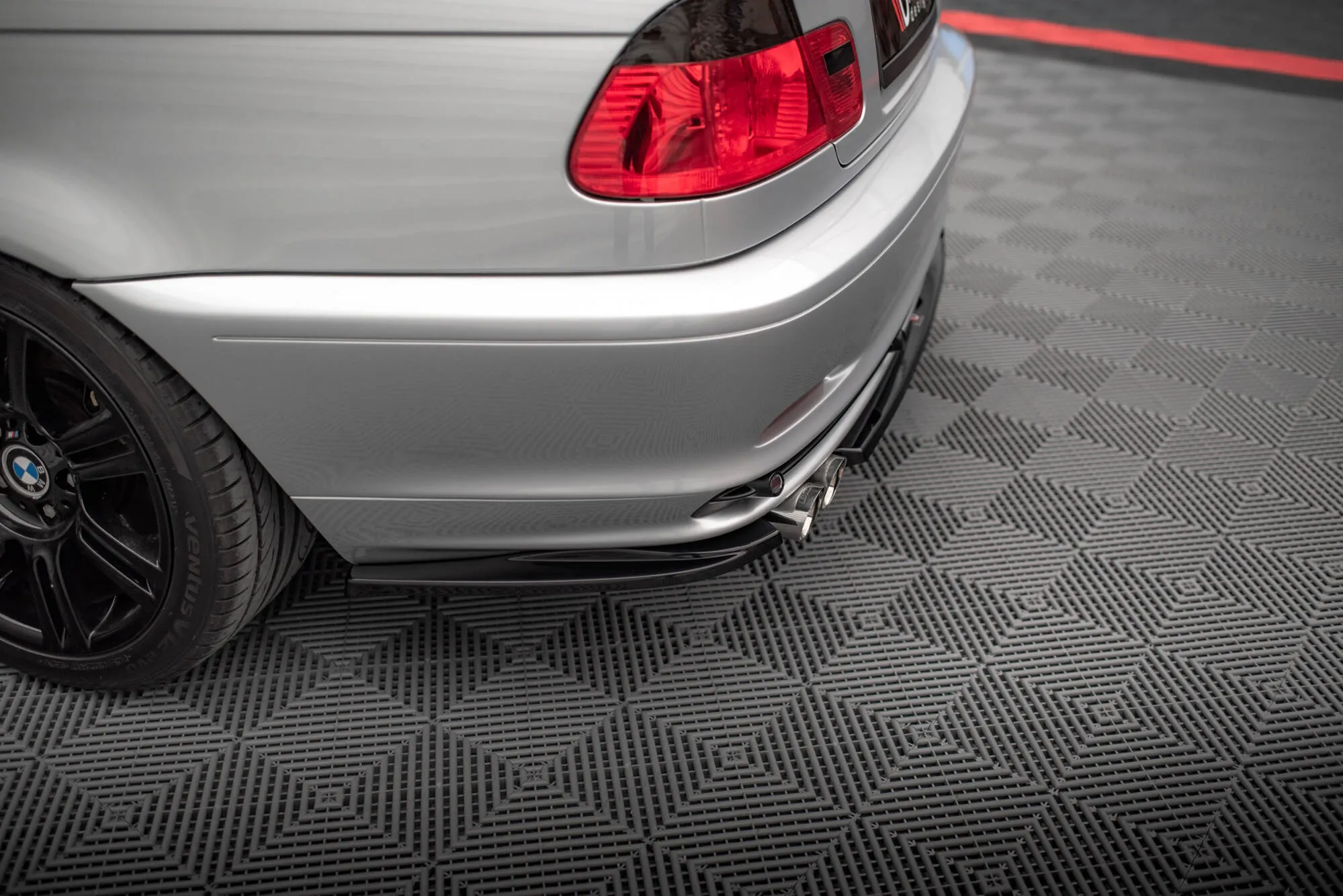 Bakre Flaps BMW 3 Coupe E46 - Bilde 3