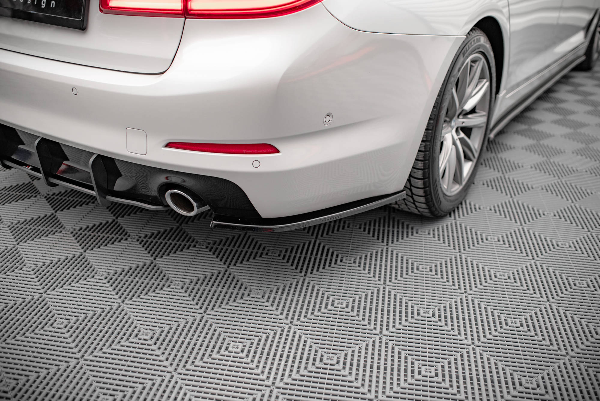 Bakre Flaps BMW 5 G30 / G31
