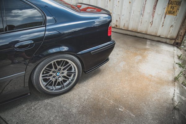 Bakre Flaps BMW M5 / 5 M-Pack E39