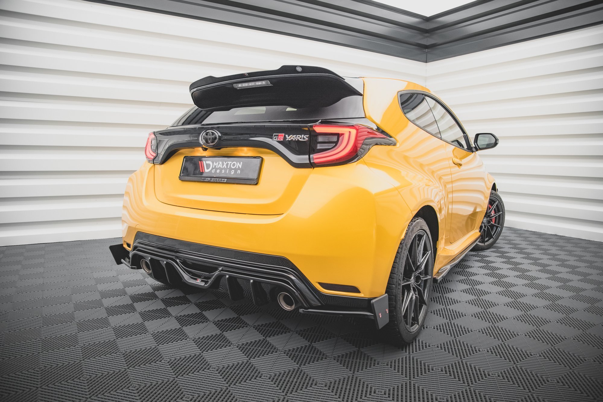 Bakre Flaps Med Flaps V.4 Toyota GR Yaris Mk4