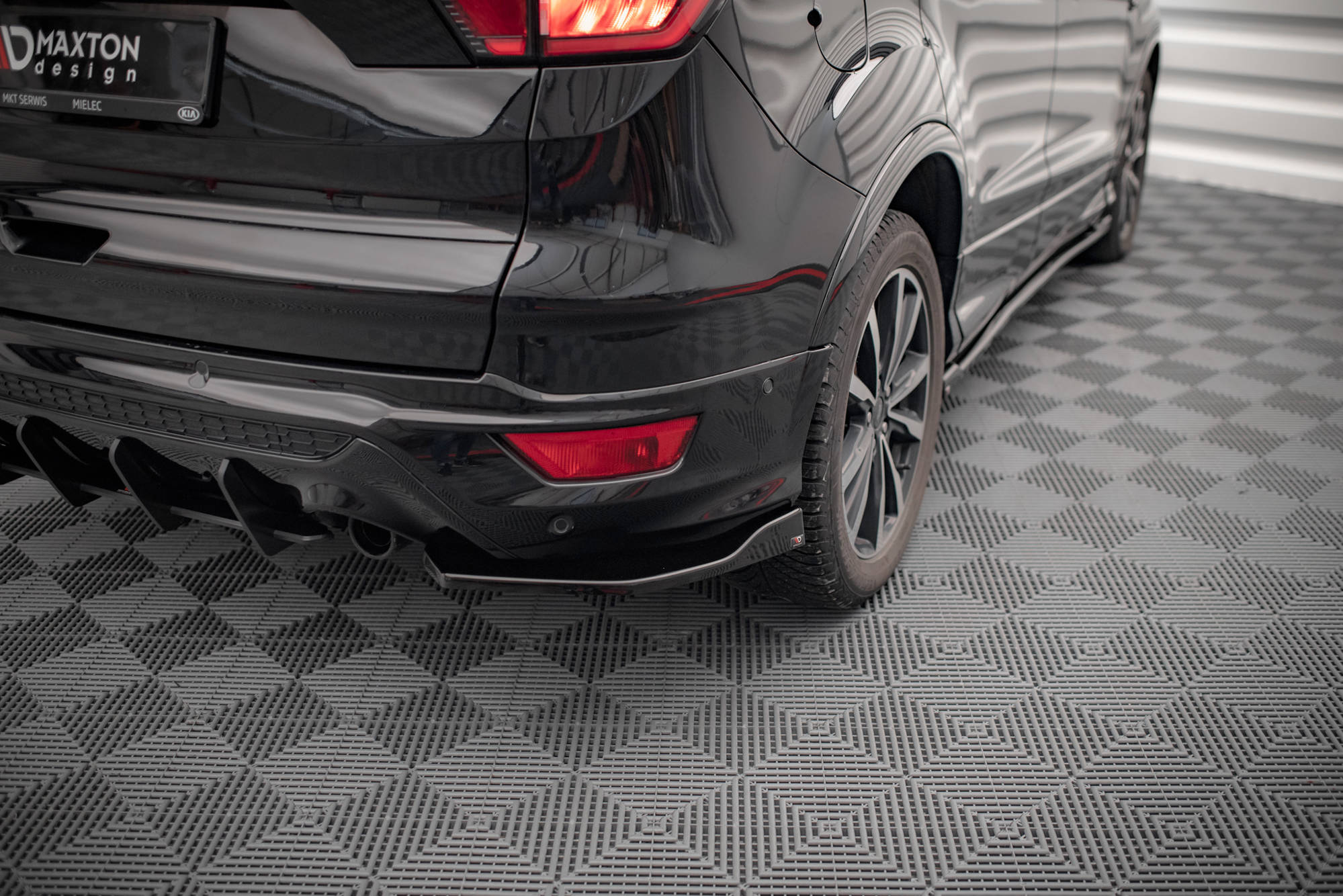 Bakre Flaps Ford Escape ST-Line Mk3