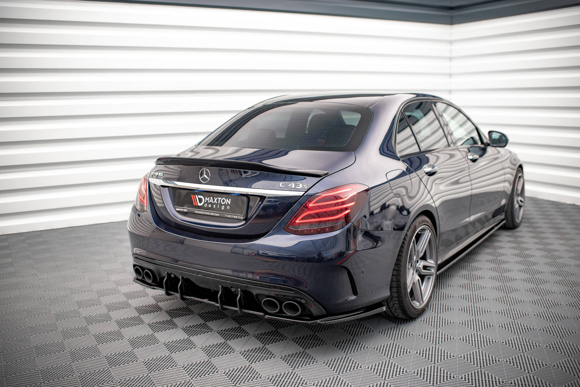 Bakre Flaps Mercedes-AMG C 43 Sedan W205 Facelift