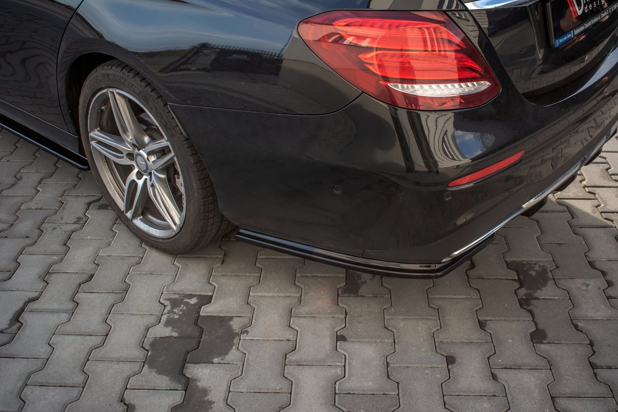 Bakre Flaps Mercedes-Benz E43 AMG / AMG-Line Sedan / Estate W213 / S213