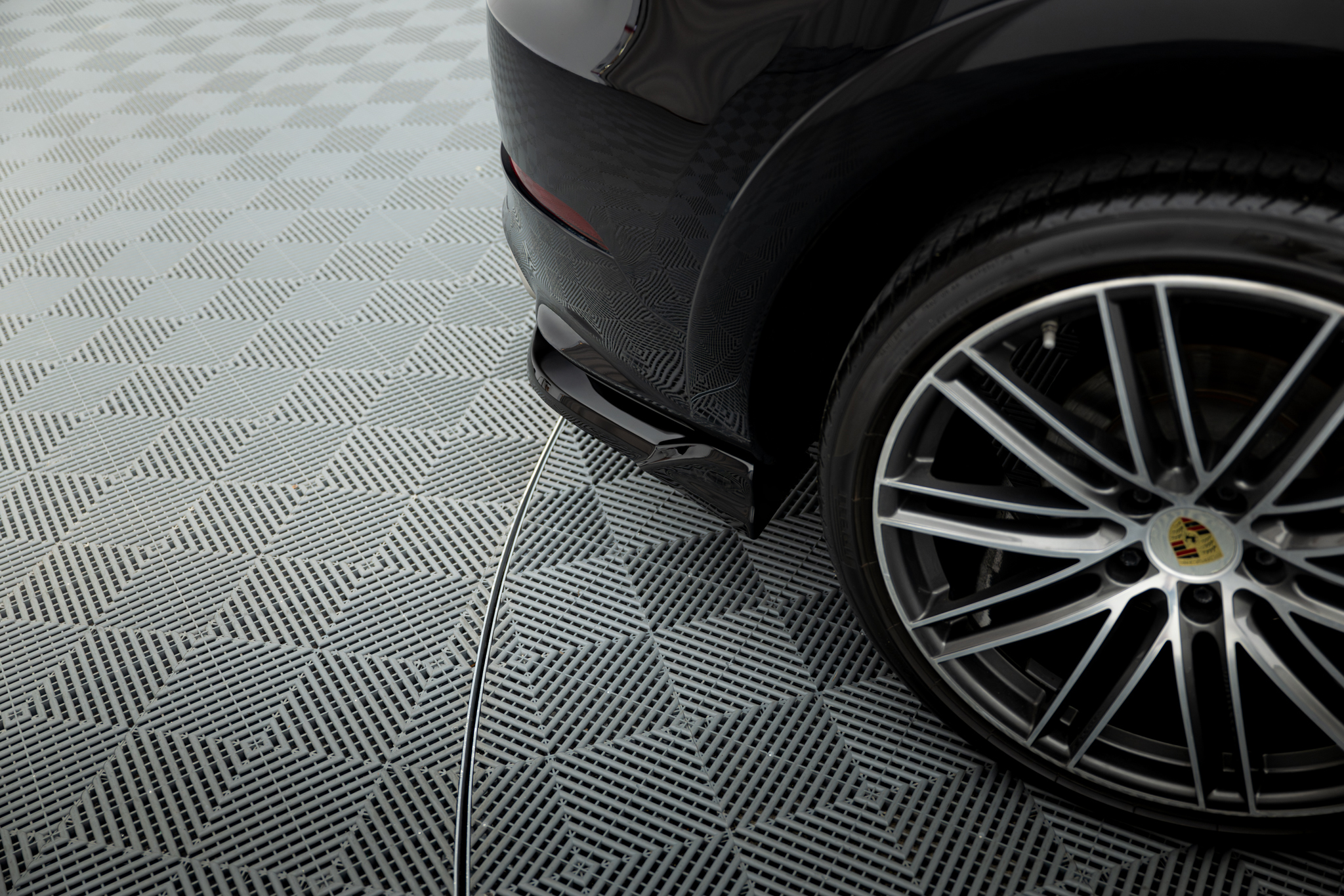Bakre Flaps Porsche Cayenne Sport Design Mk3