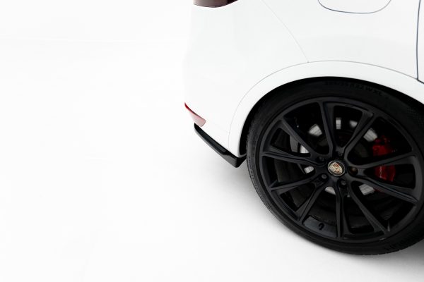 Bakre Flaps Porsche Cayenne Turbo / Standard Mk2