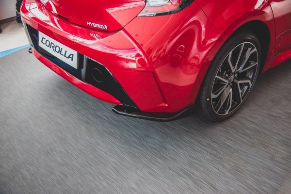 Bakre Flaps Toyota Corolla XII Hatchback