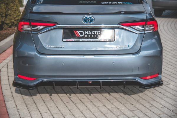 Bakre Flaps Toyota Corolla XII Sedan