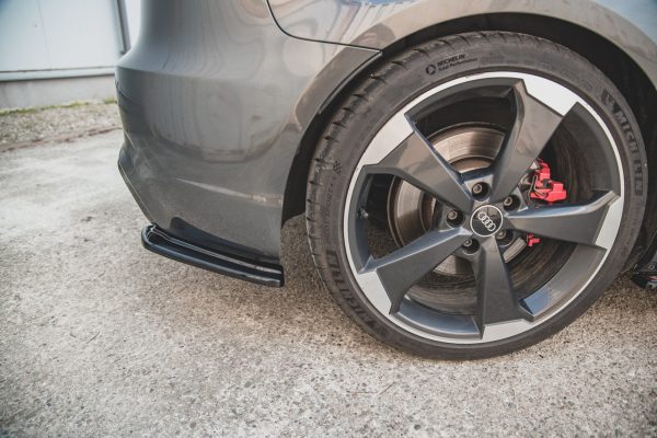 Bakre Flaps V.1 Audi RS3 8V Sportback