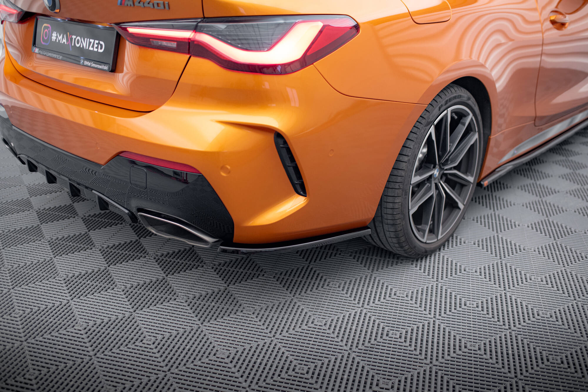 Bakre Flaps V.1 BMW 4 M440i G22 / G23 / G22 Facelift / G23 Facelift