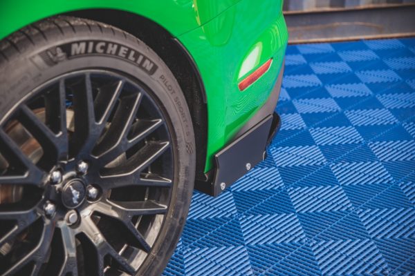 Bakre Flaps V.1 Med Flaps Ford Mustang GT Mk6 Facelift