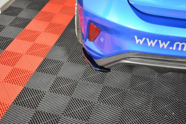 Bakre Flaps V.1 Ford Focus Hatchabck ST-Line