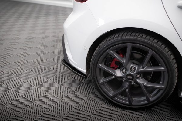 Bakre Flaps V.1 Ford Focus ST Mk4