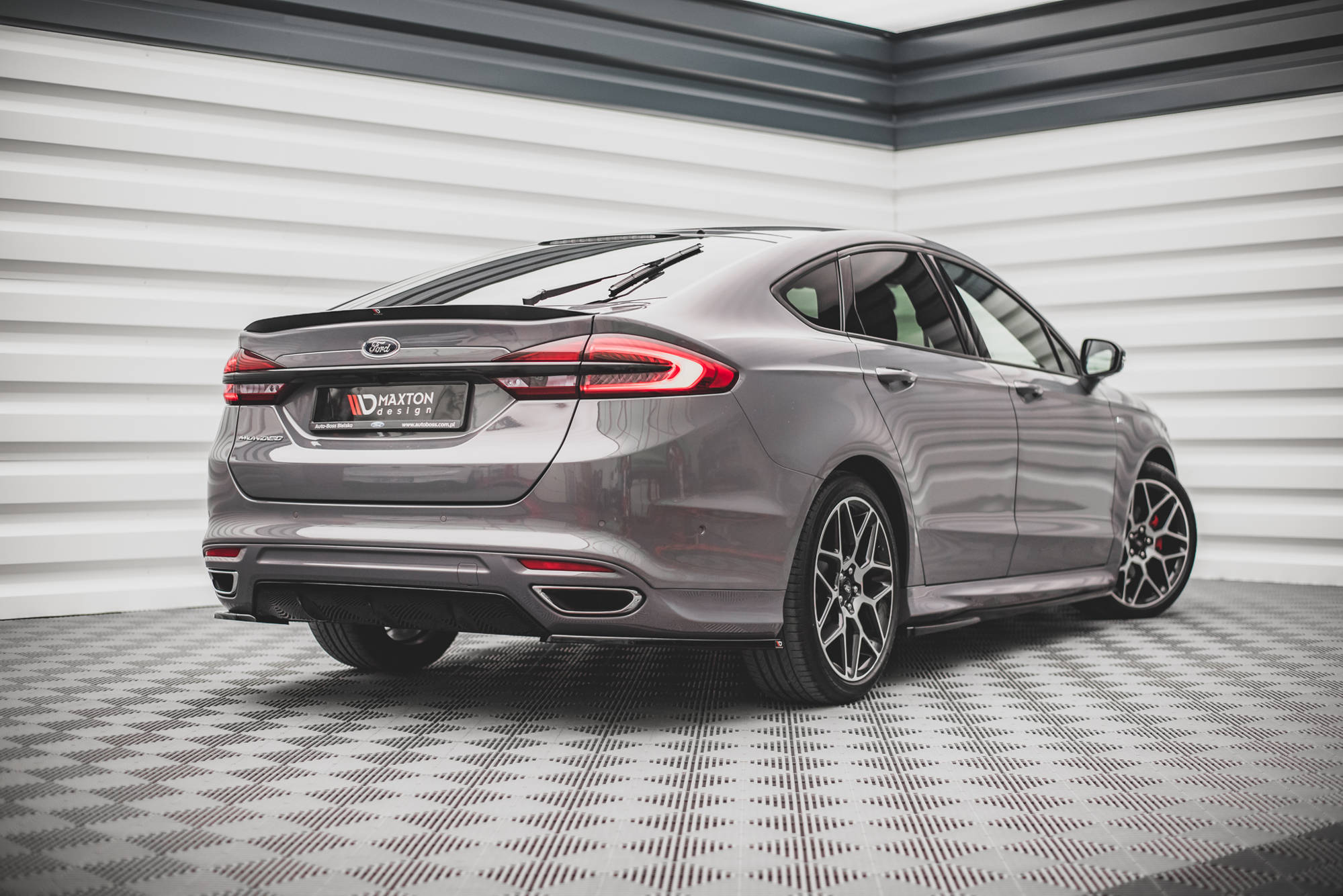 Bakre Flaps V.1 Ford Mondeo ST-Line Mk5 Facelift