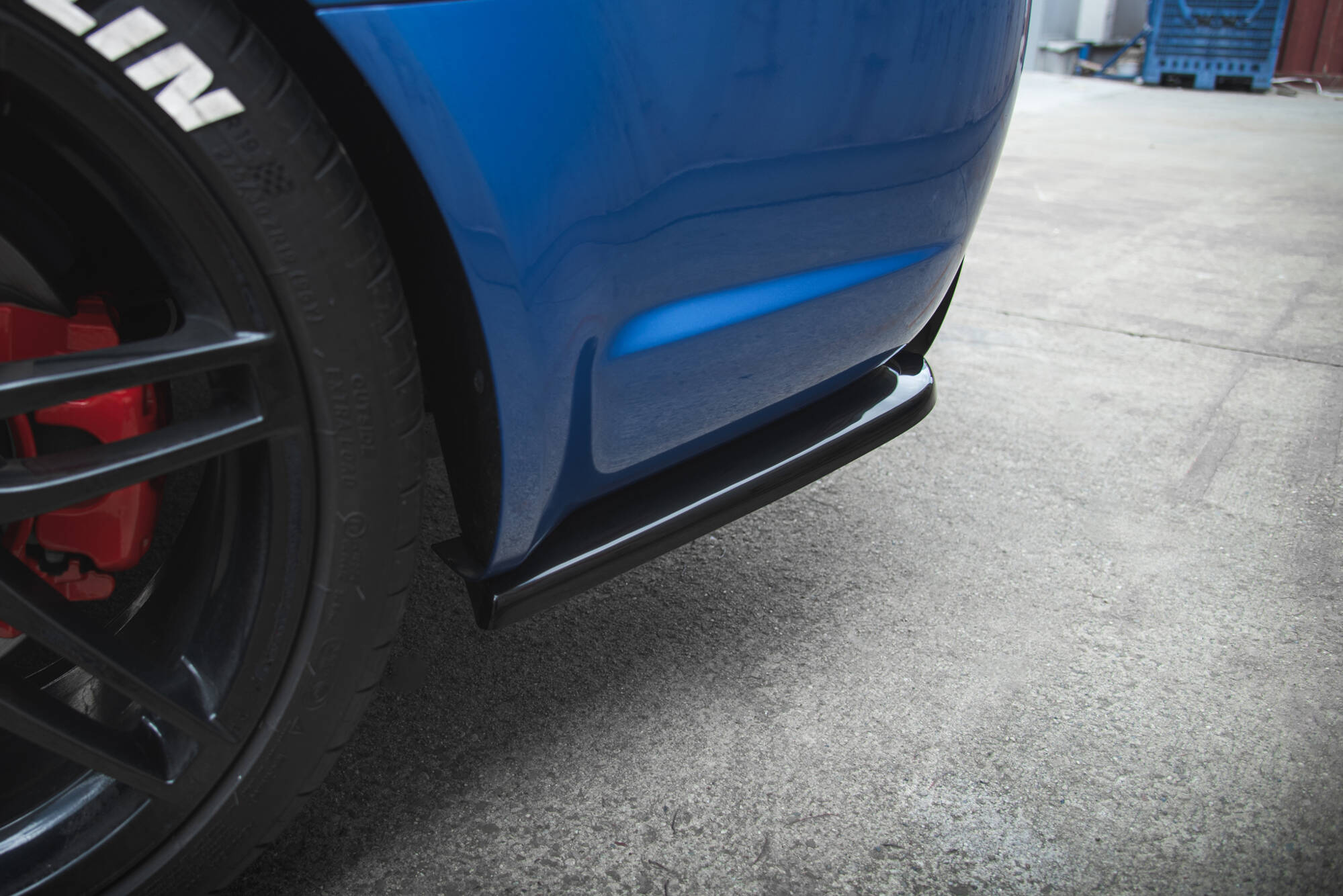Bakre Flaps V.2 Audi RS4 Sedan B7