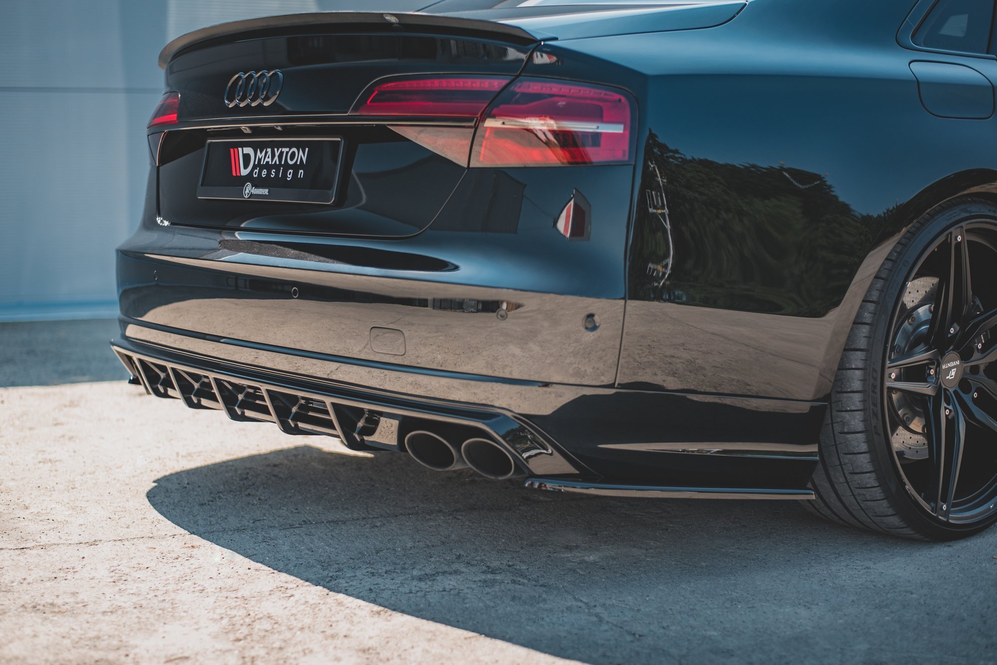 Bakre Flaps V.2 Audi S8 D4 Facelift
