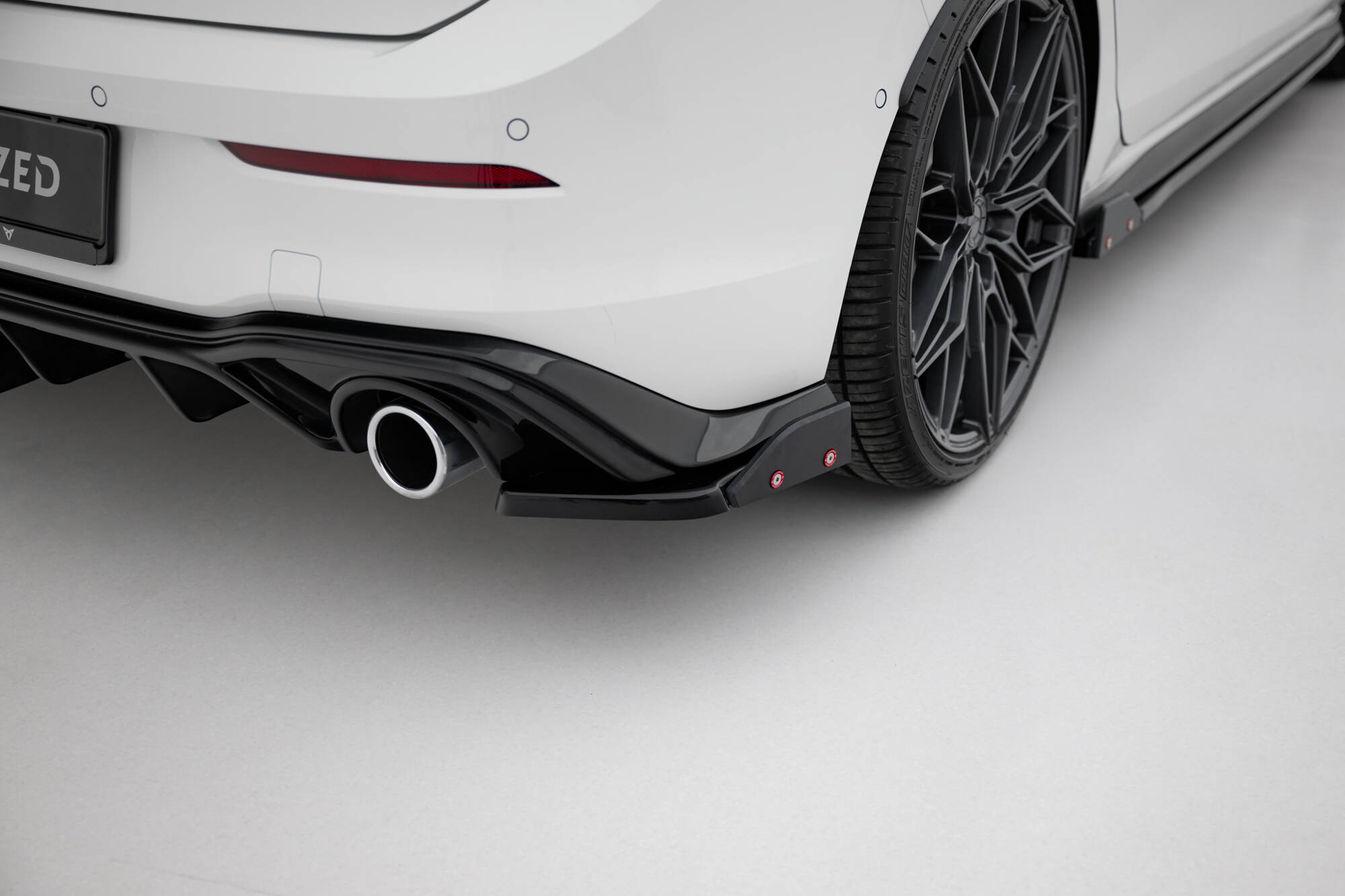 Bakre Flaps V.2 Med Flaps Volkswagen Golf GTI / GTE Mk8