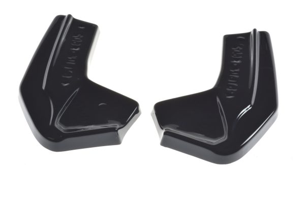 Bakre Flaps V.2 (Med splitter V.1) Ford Focus Hatchabck ST-Line