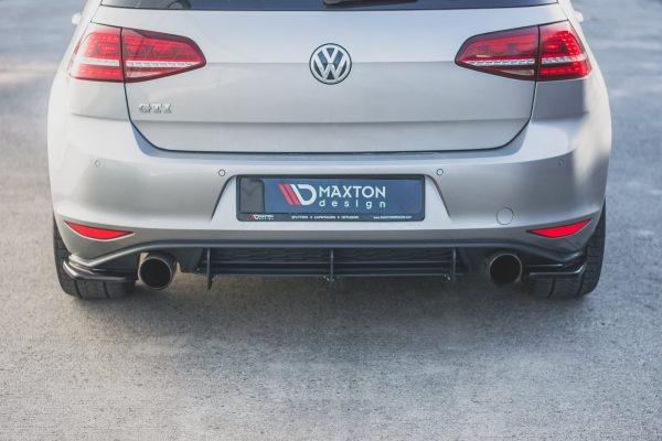 Bakre Flaps V.2 VW Golf 7 GTI