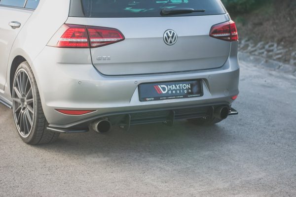 Bakre Flaps V.2 VW Golf 7 GTI