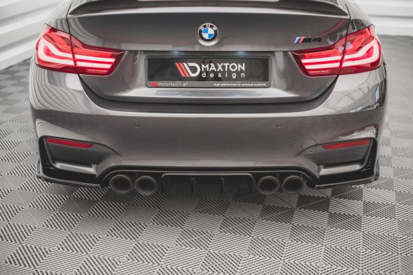 Bakre Flaps V.3 BMW M4 F82