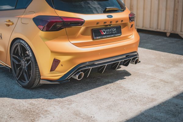 Bakre Flaps V.3 (Med splitter V.2) Ford Focus Hatchback ST Mk4