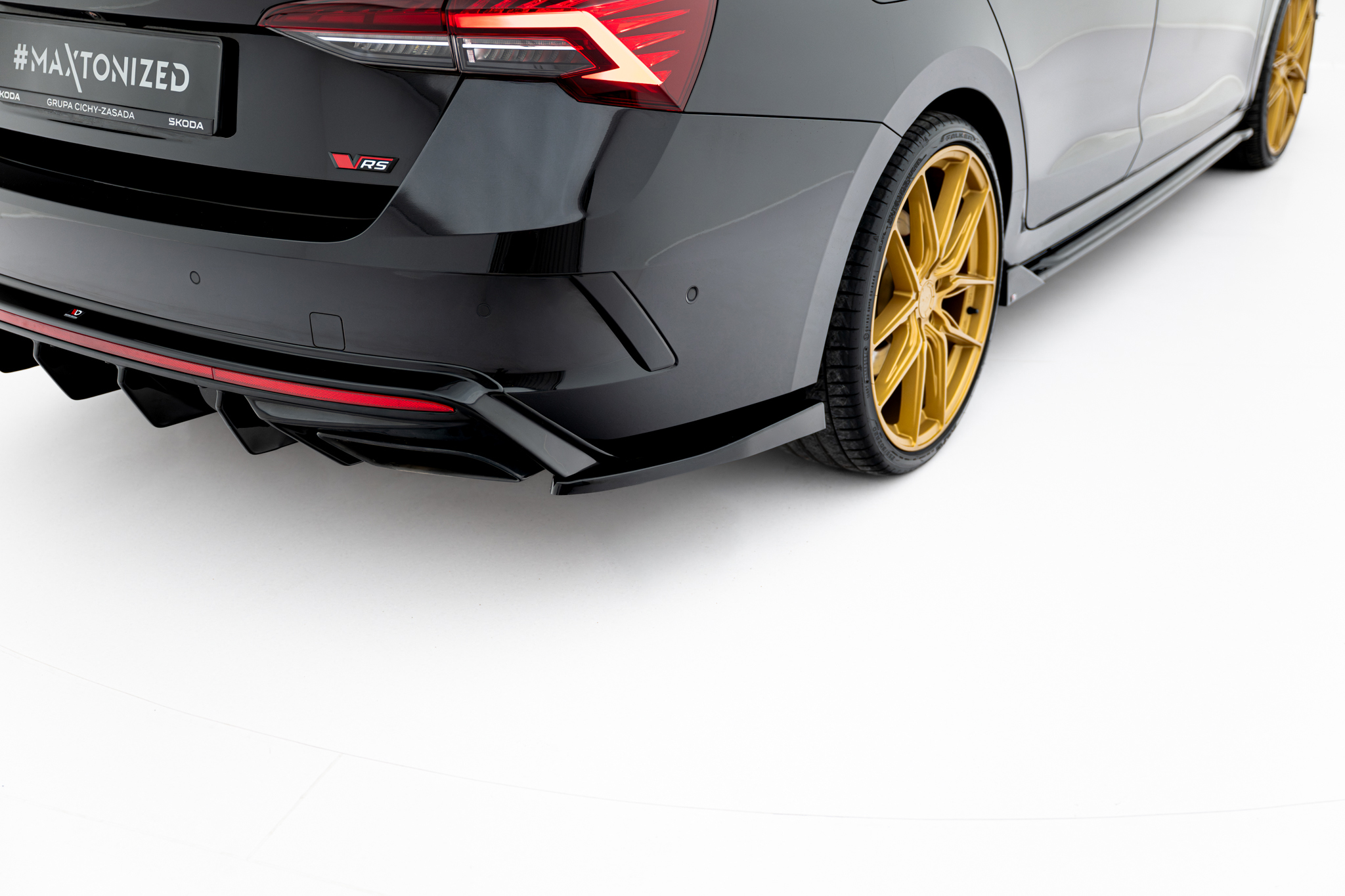 Bakre Flaps V.4 Skoda Octavia RS Liftback / Combi Mk4 Facelift