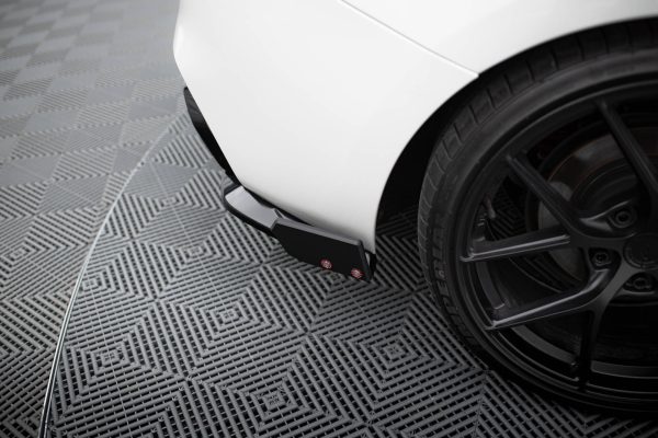 Bakre Flaps V.5 Med Flaps (Med splitter V.3) BMW 1 M-Pack / M140i F20 Facelift