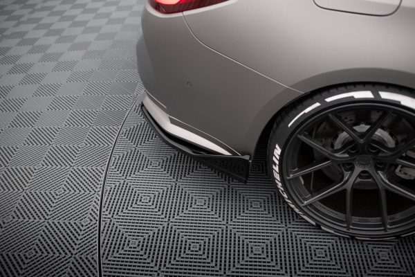 Bakre Flaps V.5 (Med splitter V.1) BMW M4 G82 / G82 Facelift