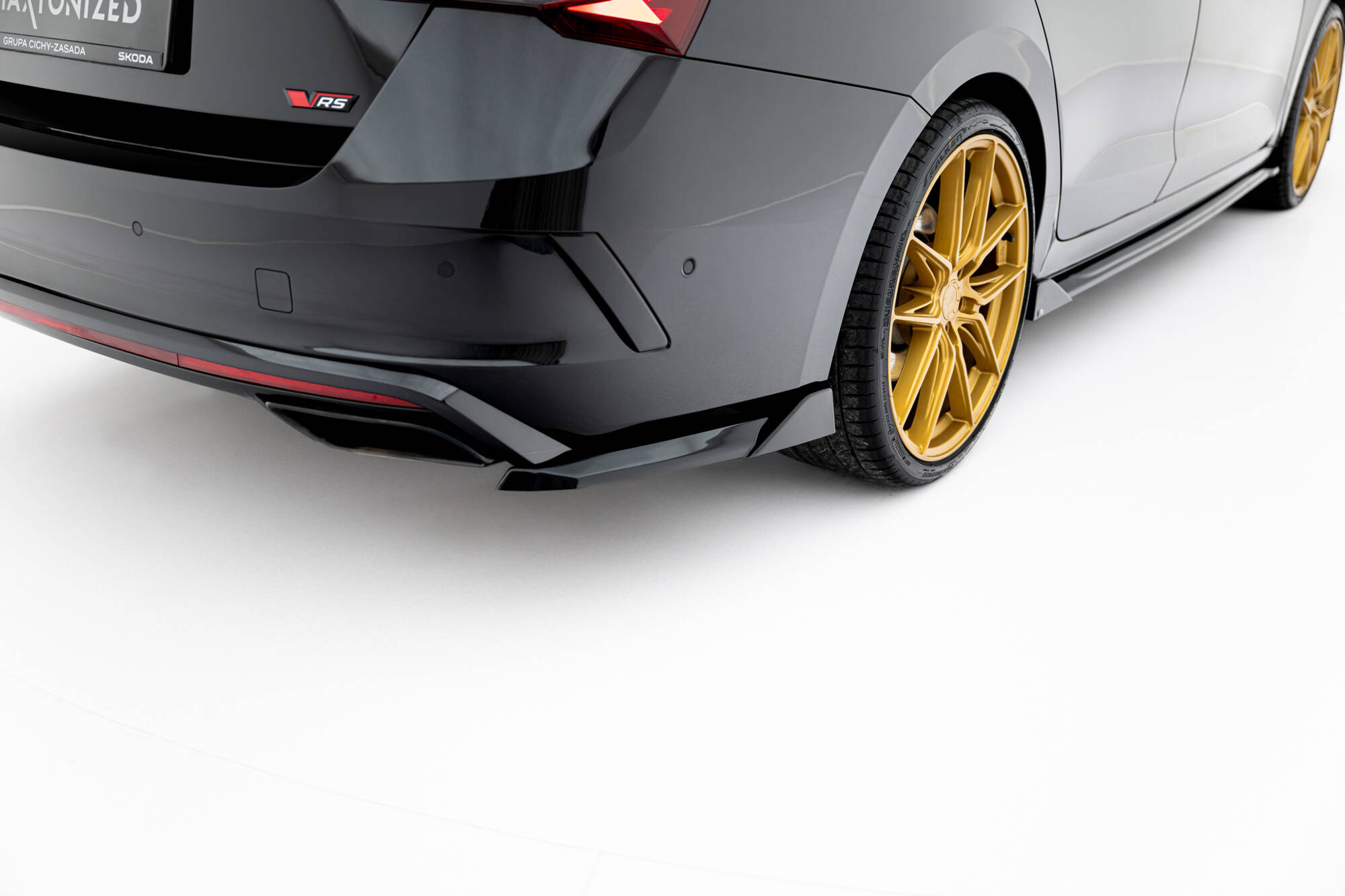 Bakre Flaps V.6 Skoda Octavia RS Liftback / Combi Mk4 / Mk4 Facelift
