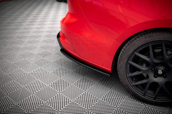 Bakre Flaps V.7 Ford Focus Estate ST Mk4