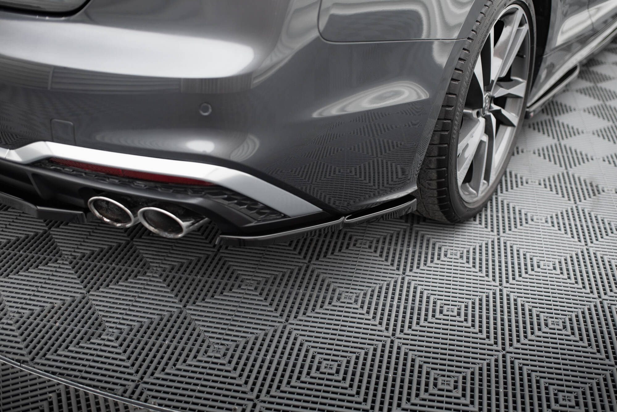 Bakre Flaps Audi S5 Sportback / Coupe F5 Facelift