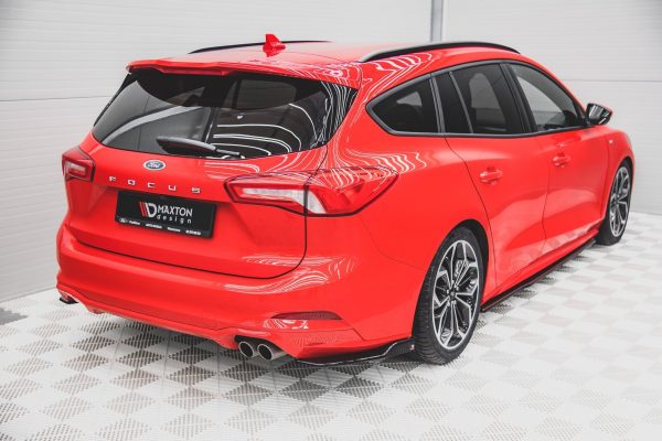 Bakre Flaps V.2 Ford Focus ST-Line Estate Mk4