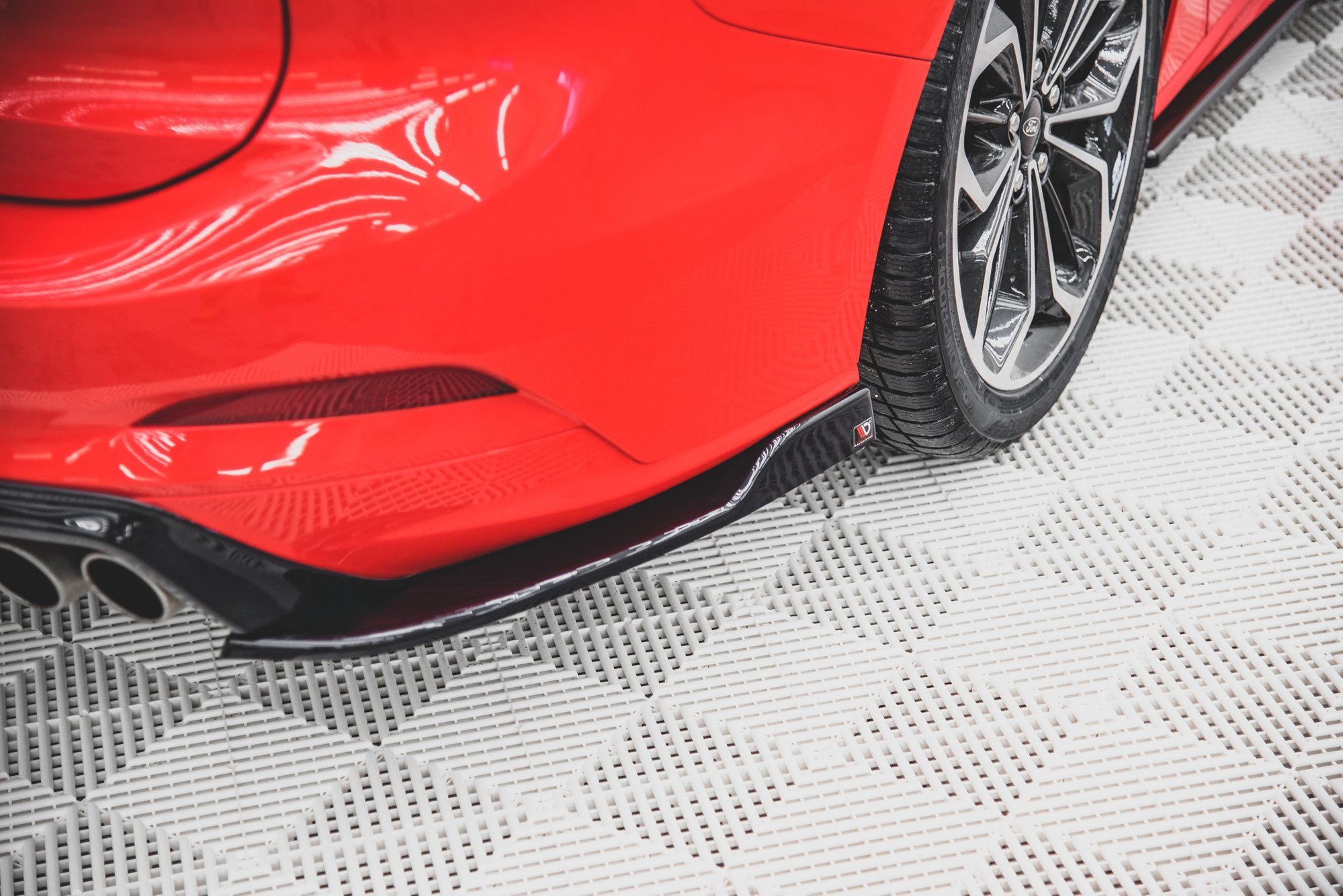 Bakre Flaps V.4 (Med splitter V.1) Ford Focus ST-Line Estate Mk4
