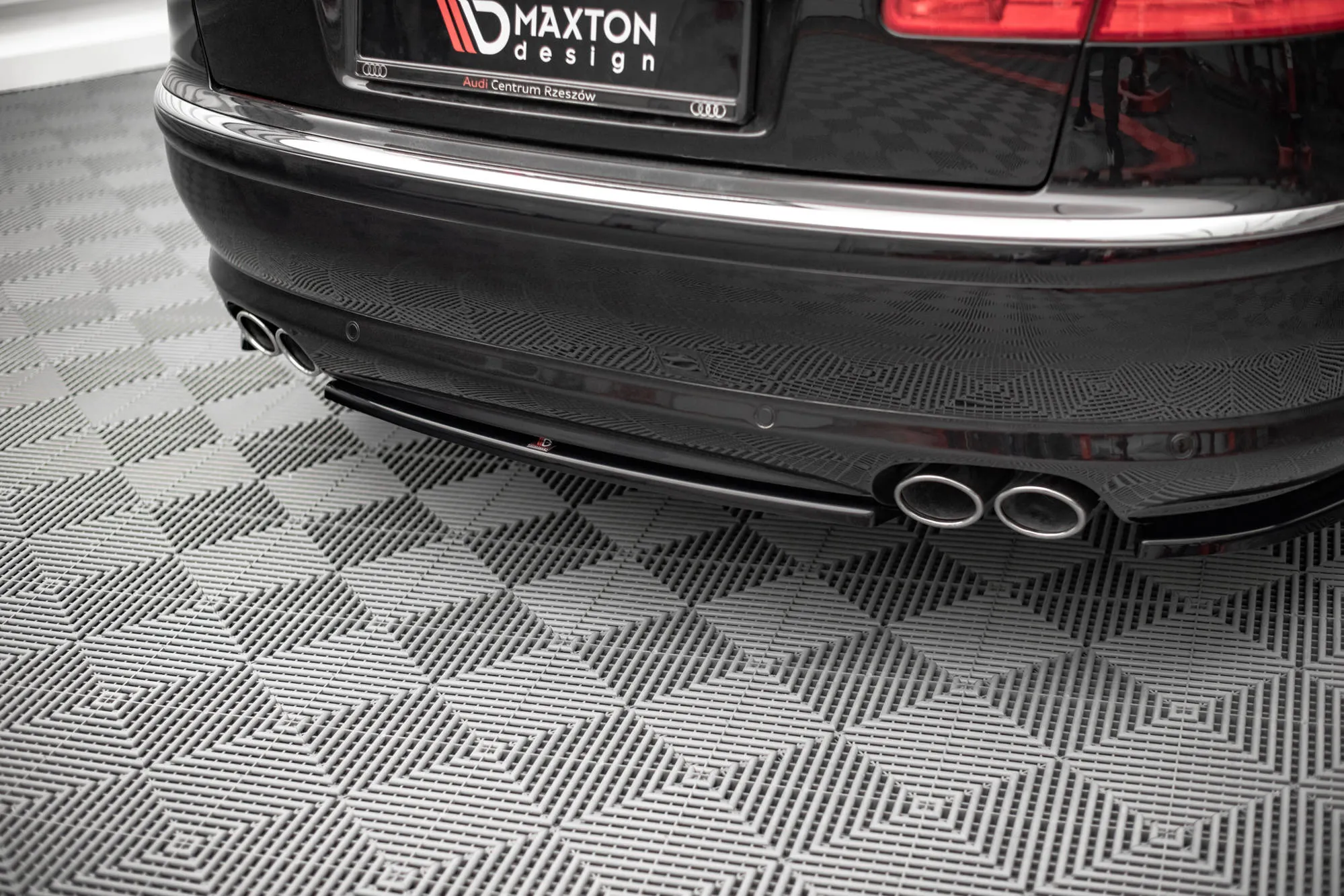 Diffuser Audi S8 D3