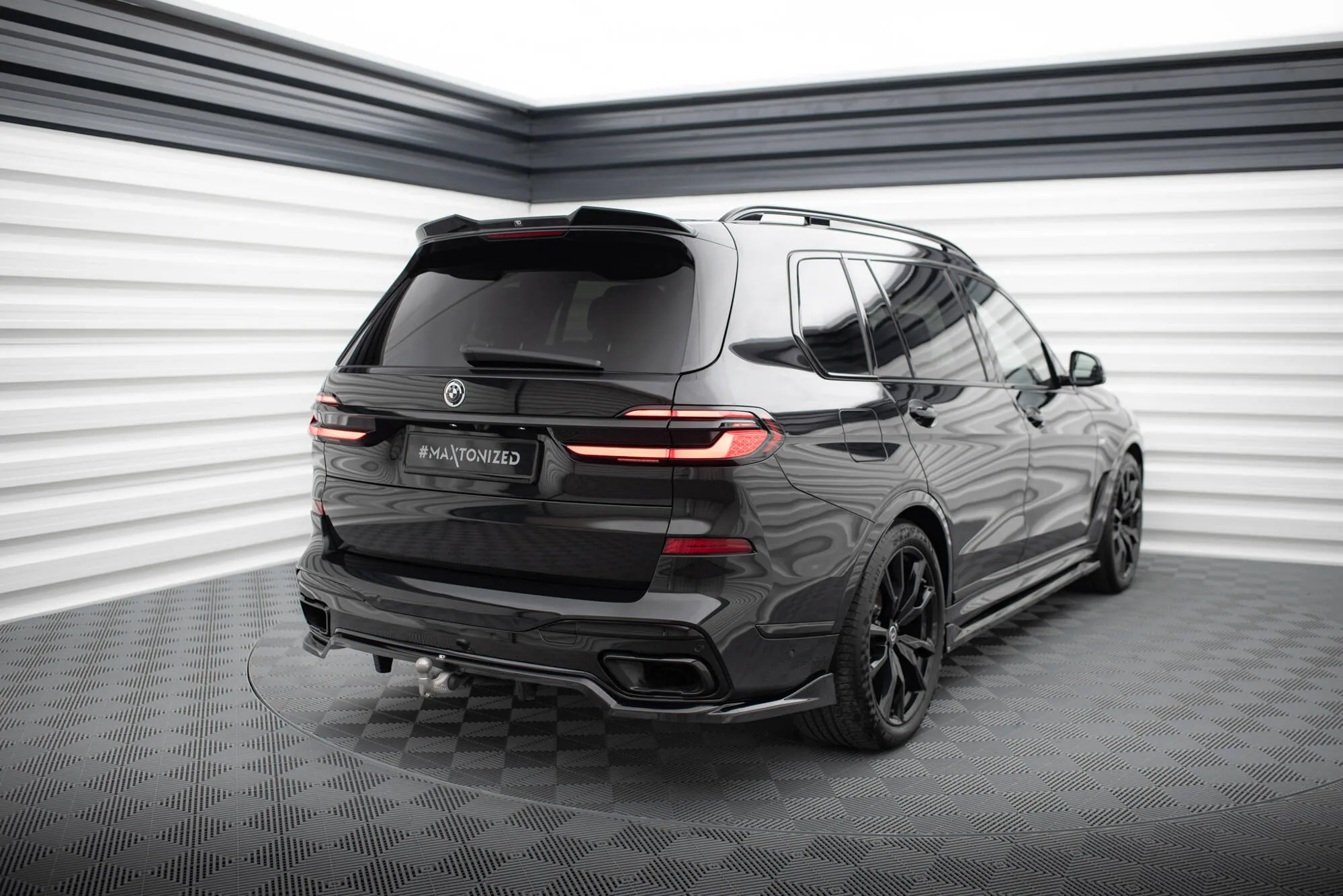 Diffuser BMW X7 M-Pack G07 Facelift