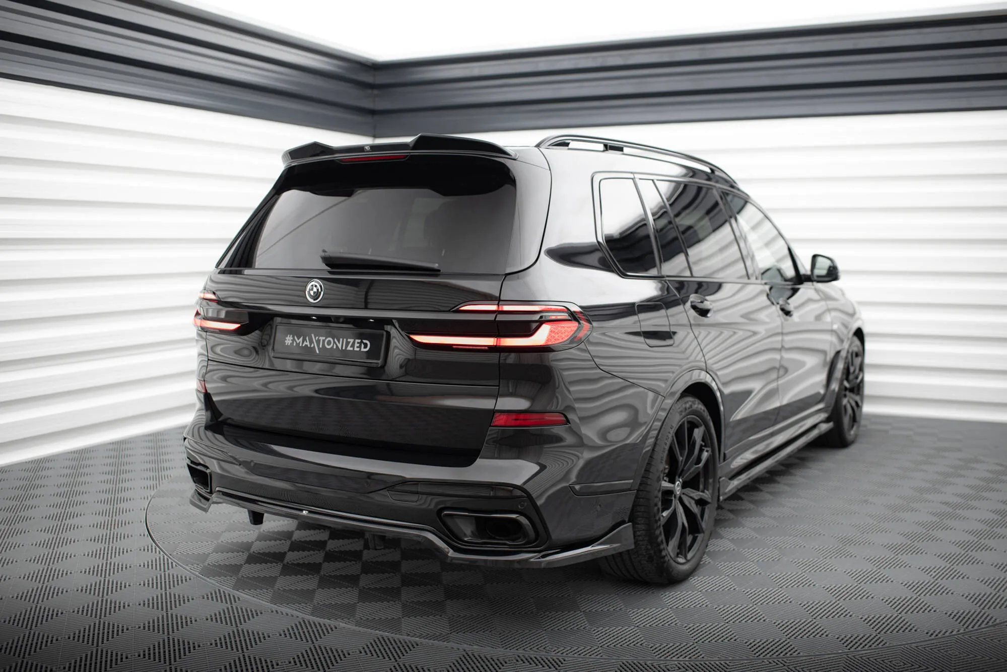 Diffuser BMW X7 M-Pack G07 Facelift - Bilde 5