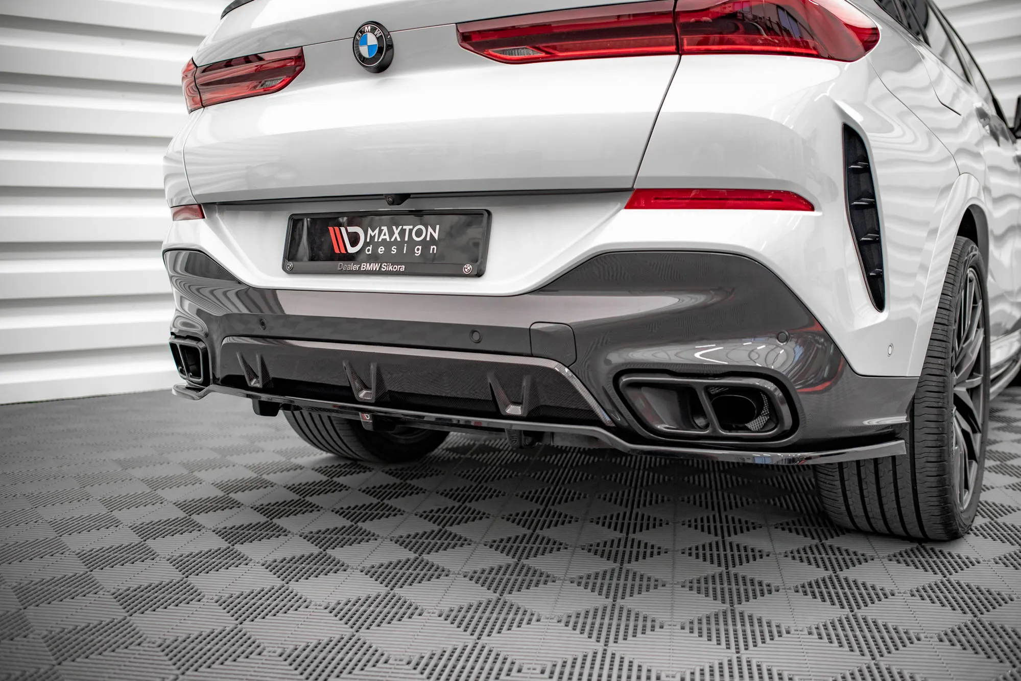 Diffuser V.1 BMW X6 M-Pack G06