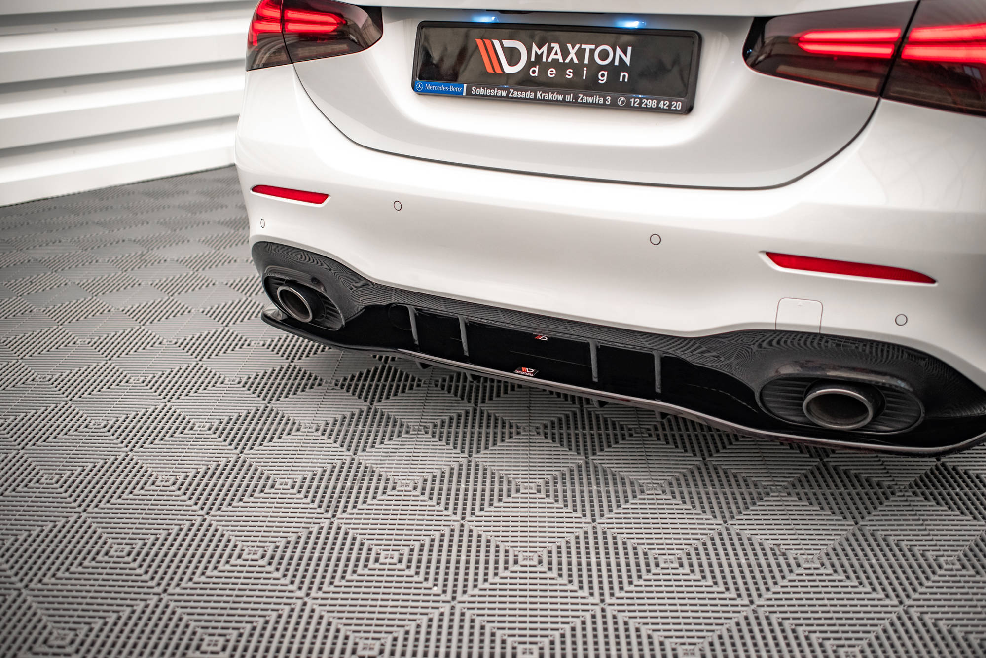 Diffuser V.1 Mercedes A 35 AMG Sedan V177