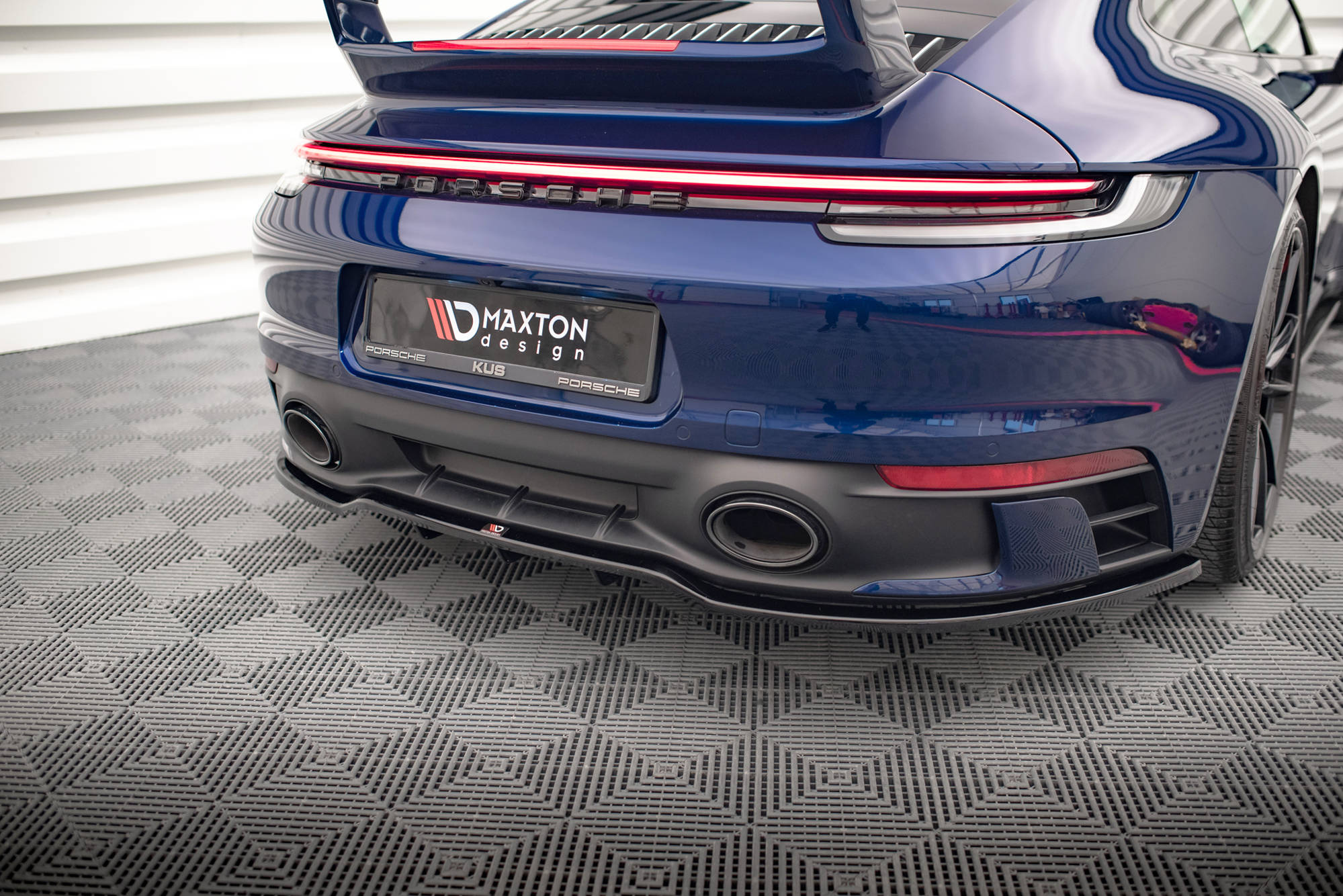 Diffuser V.1 Porsche 911 Carrera Aero / Carrera GTS 992