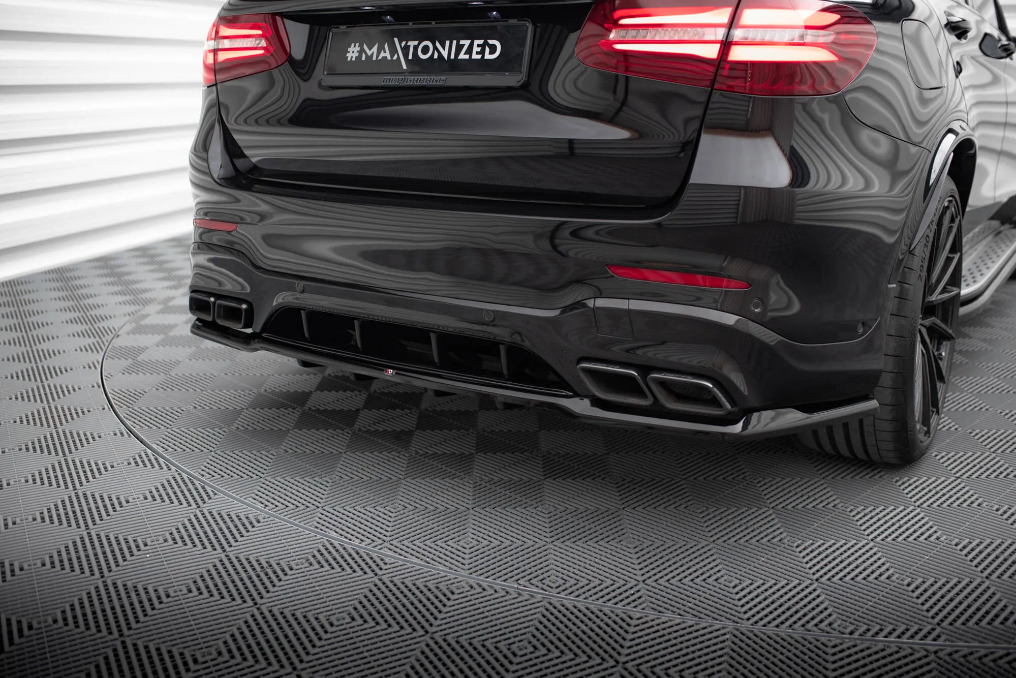 Diffuser V.2 Mercedes-AMG GLC 63 SUV X253