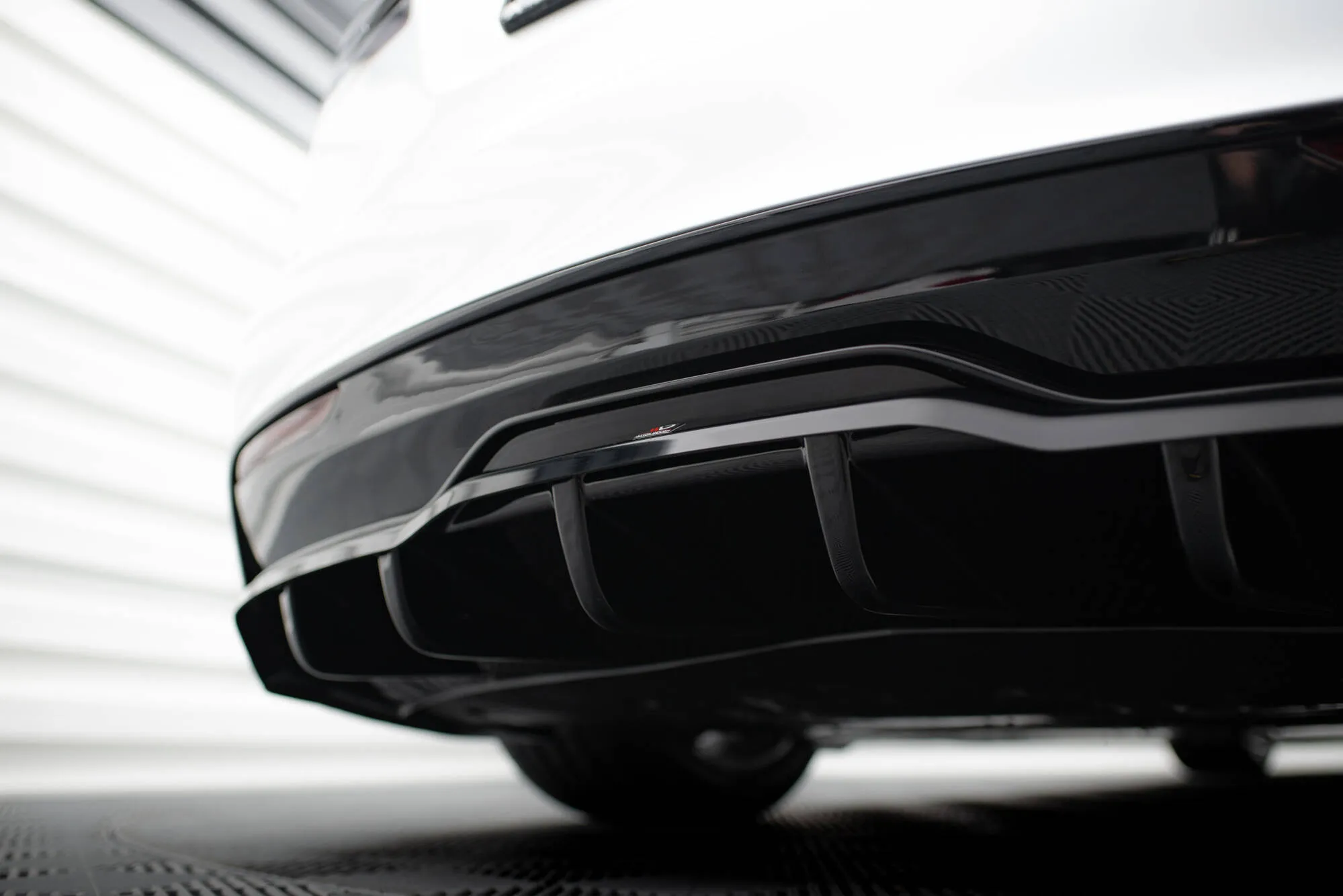 Diffuser V.2 Tesla Model S Plaid Mk1 Facelift - Bilde 4