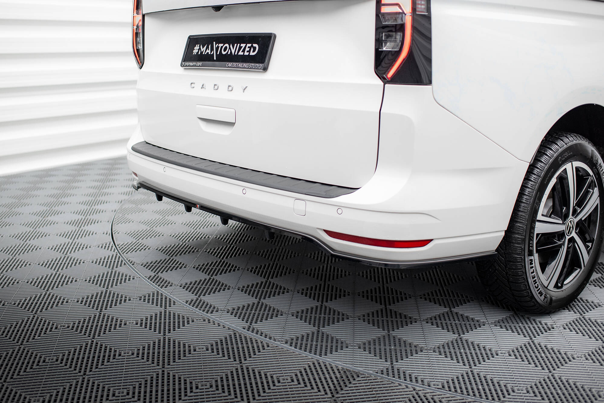 Diffuser Volkswagen Caddy Maxi Mk5
