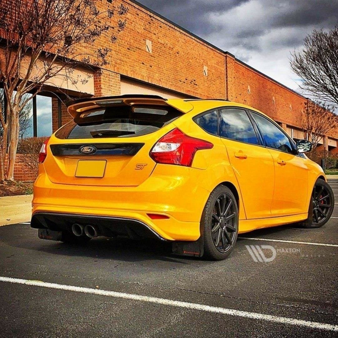 Diffuser Ford Focus ST Mk3 (RS Look)