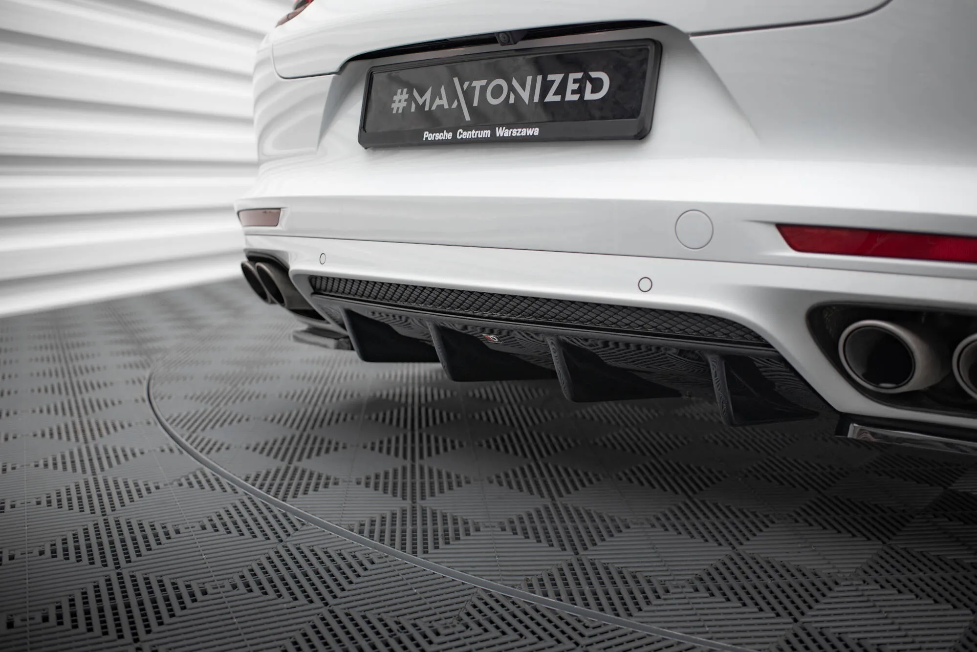 Diffuser Porsche Panamera GTS 971 - Bilde 2