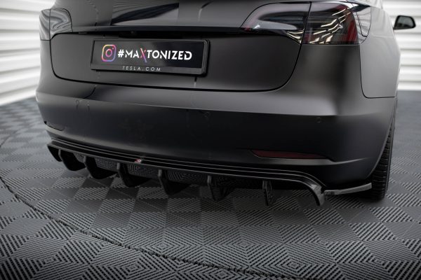 Diffuser V.2 Tesla Model 3