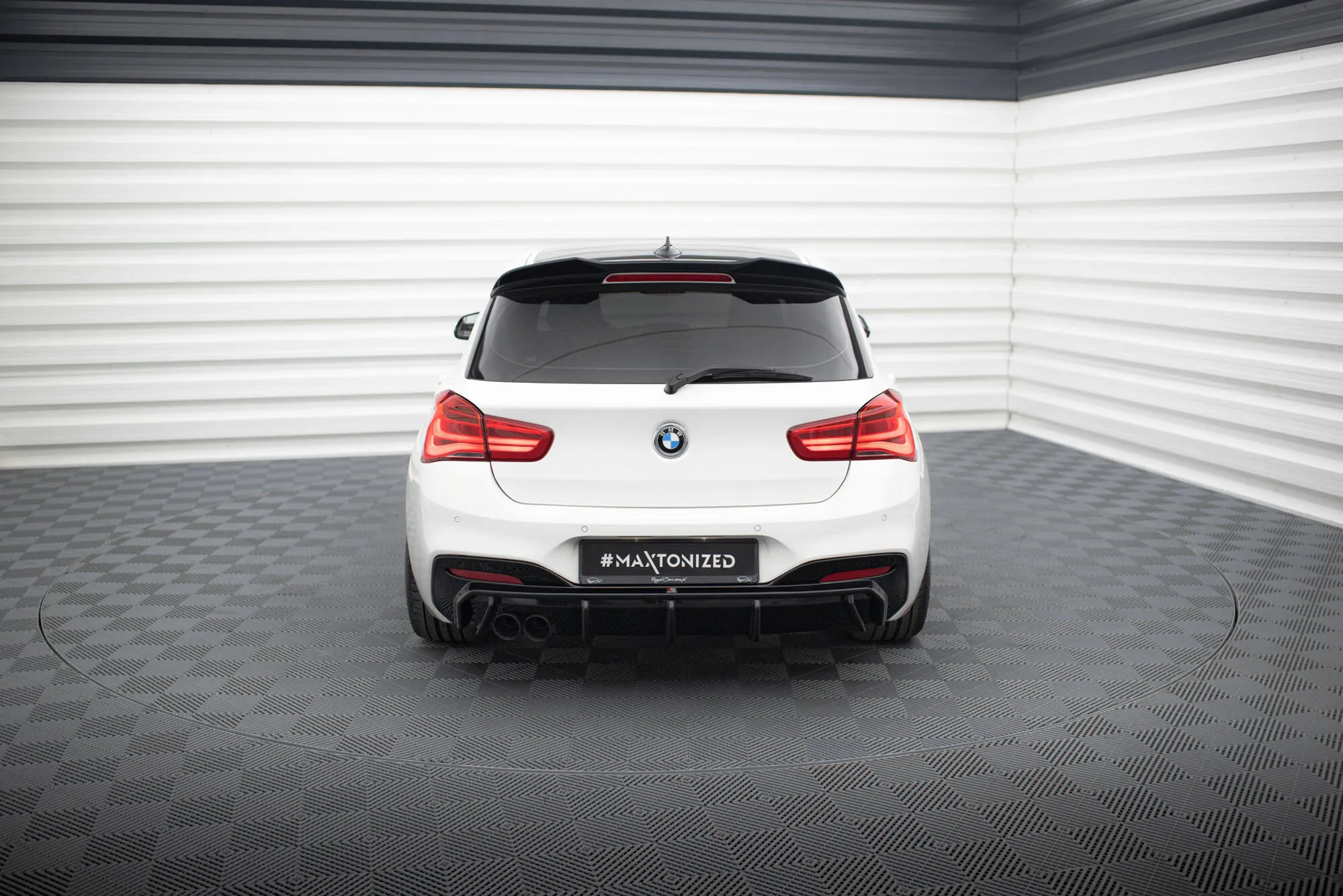 Diffuser V.3 BMW 1 M-Pack F20 Facelift - Bilde 2