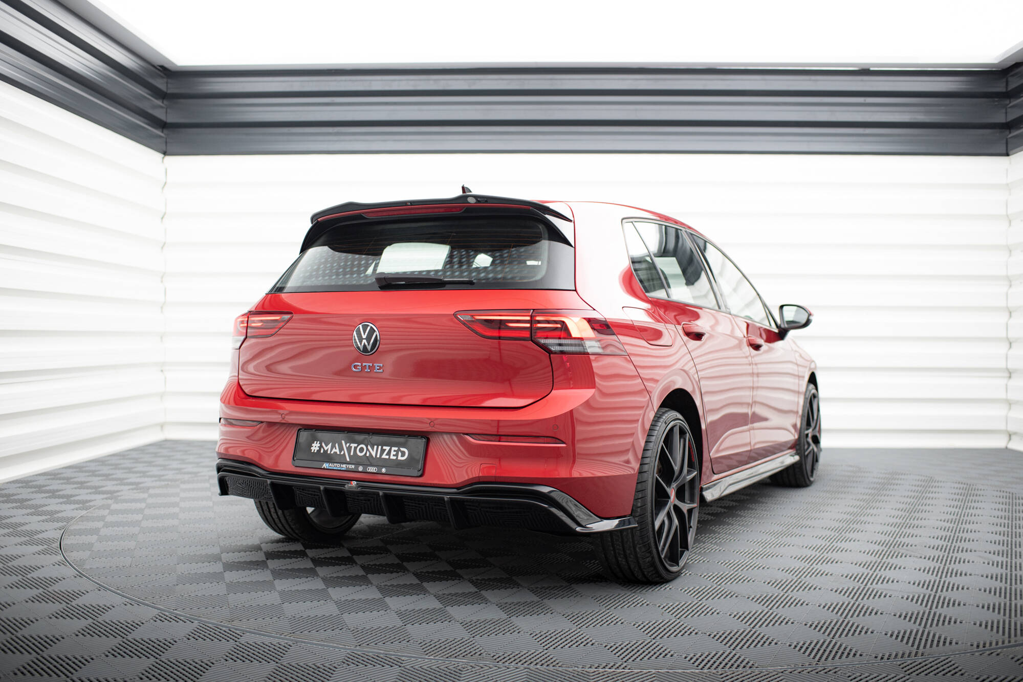 Diffuser Volkswagen Golf GTE / R-Line Mk8 / Mk8 Facelift